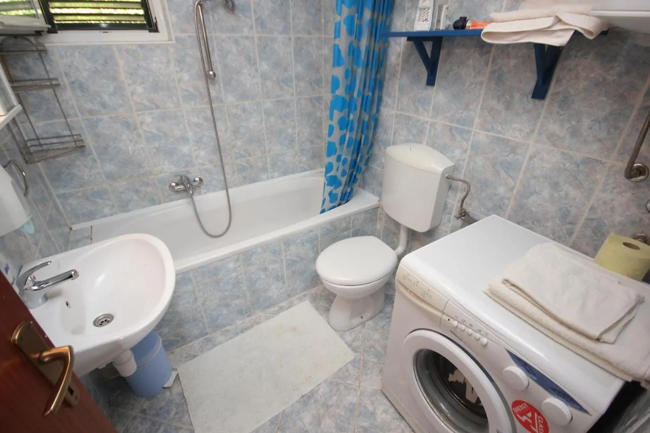 Apartments And Rooms By The Sea Zaglav, Dugi Otok - 393 Sali