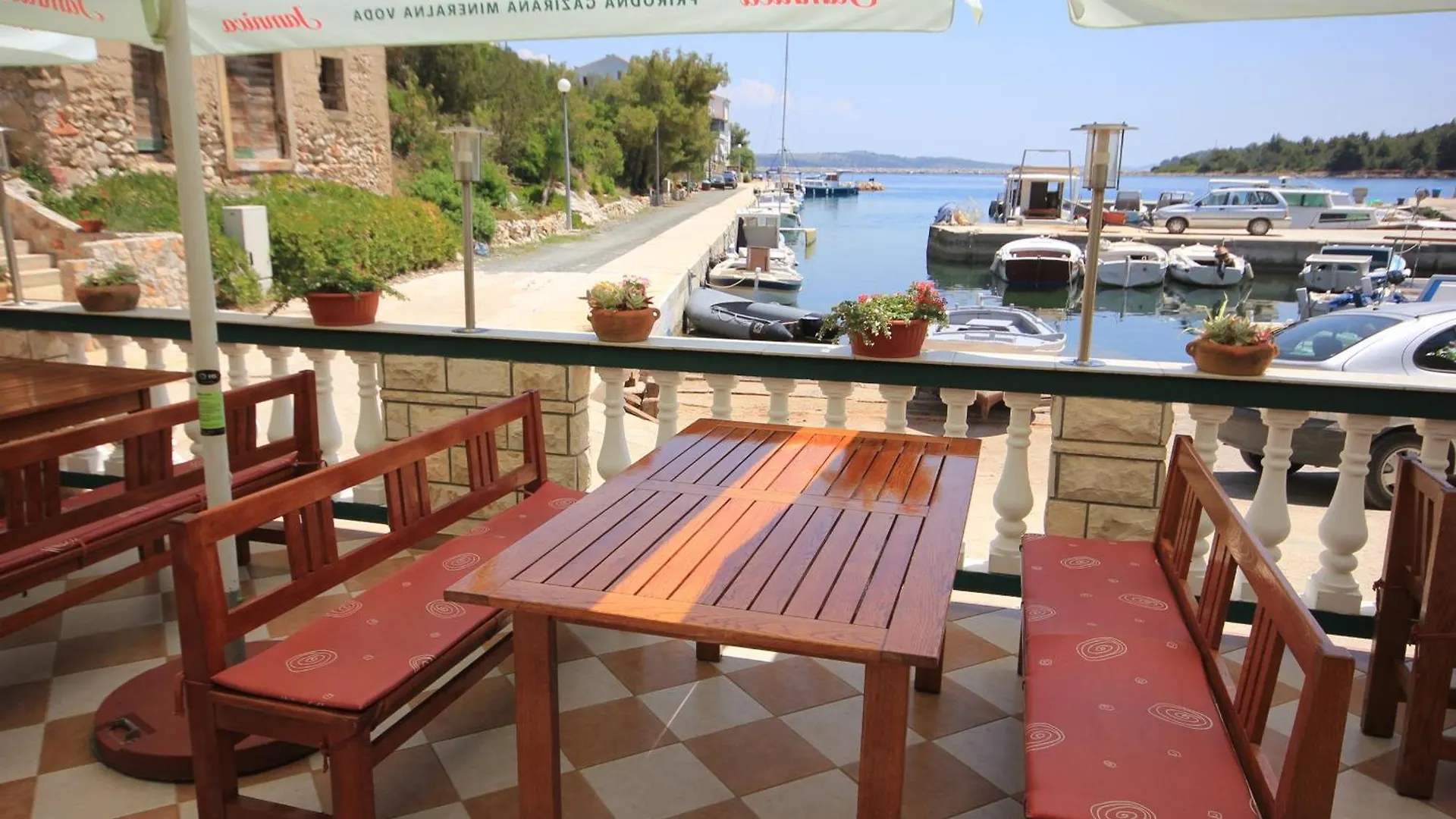 Apartments And Rooms By The Sea Zaglav, Dugi Otok - 393 Sali Croazia